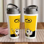 Dos tazas de viaje Pictonemi Clásico en una imagen, resaltando su utilidad como regalo para artistas y la posibilidad de compartir momentos especiales.