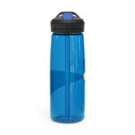 Botella de agua CamelBak Eddy® ilustrada de Pictonemi en su miniatura, mostrando un ángulo posterior para apreciar su diseño y funcionalidad.