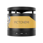 Imagen de la Bocina Bluetooth para artistas con base de carga inalámbrica Pictonemi Clásico, diseñada para disfrutar de música cristalina mientras creas tus obras